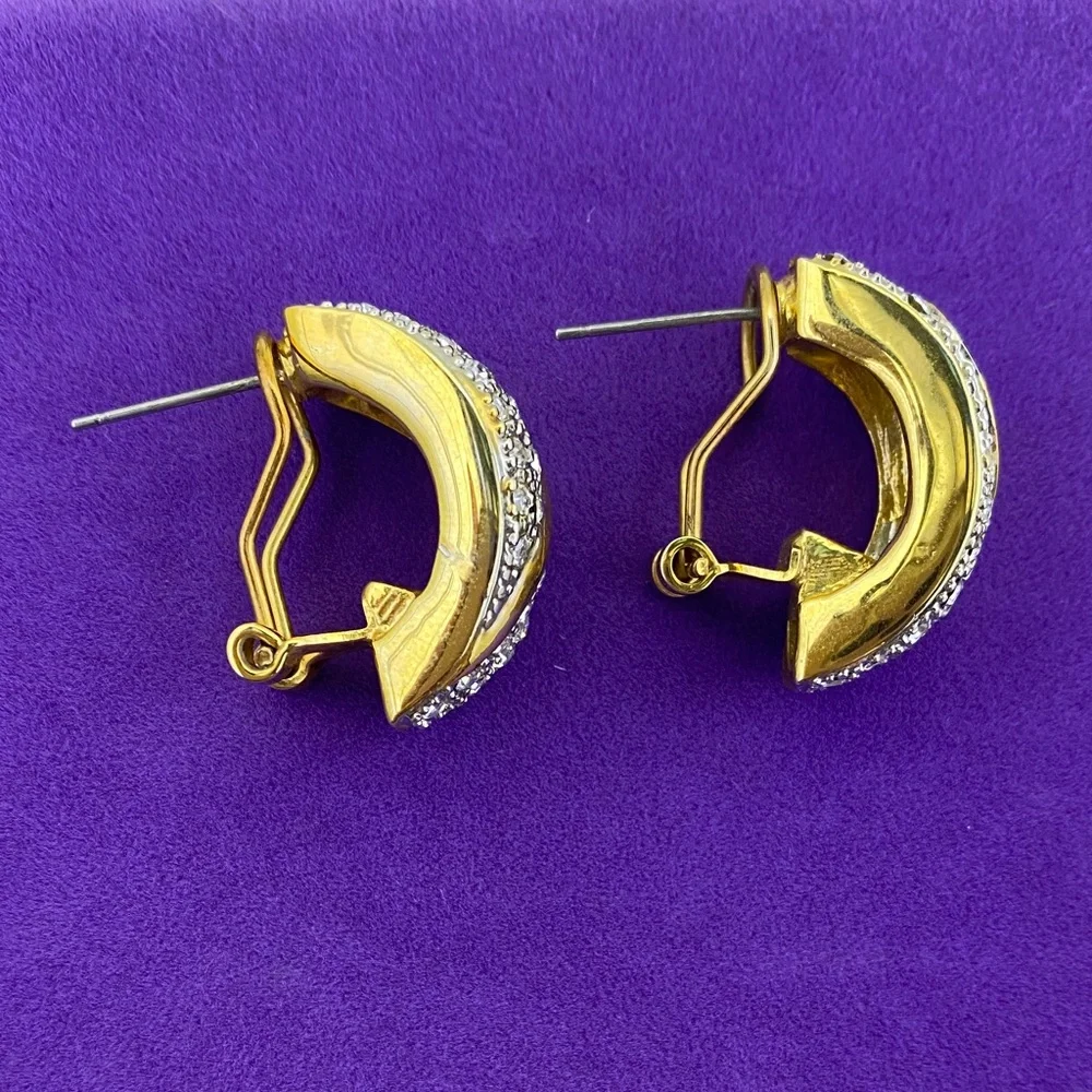 💛 Classic Gold Plated Crystal Pavé "S" Curve Hoop Earrings | Golden Radiance - Picture 3 of 5